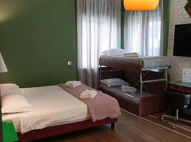 Nocleg ze śniadaniem Via Diaz 3*